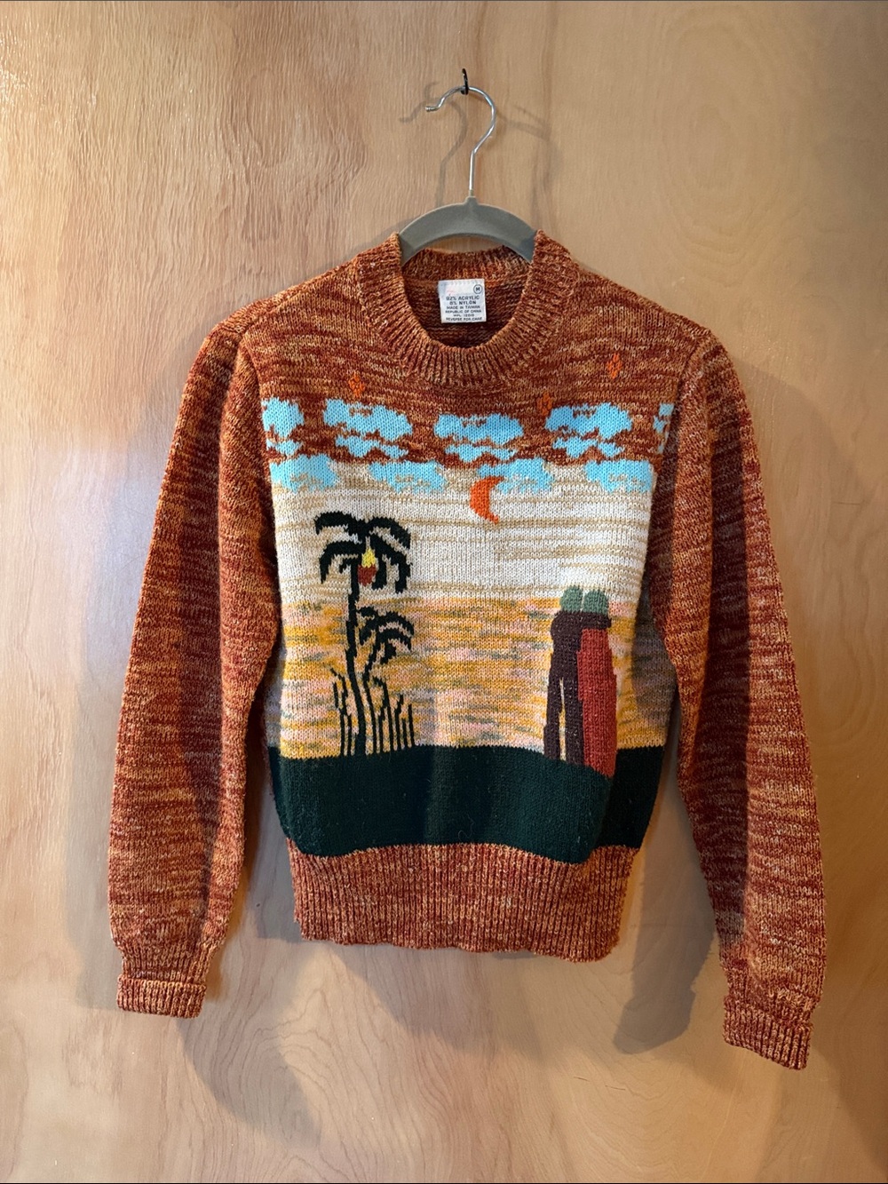 Vintage Orange Scenic Crewneck Sweater with Blue Sky Accents